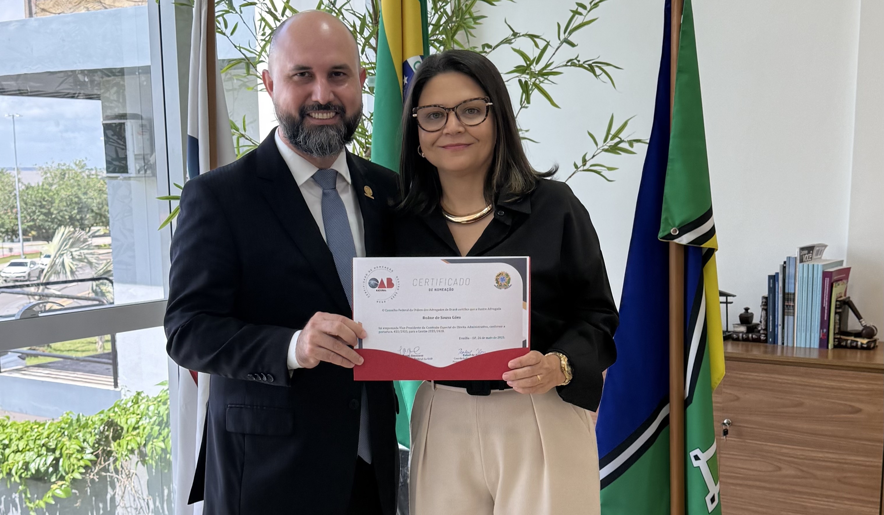 Advogada Roane Góes assume vice-presidência nacional da Comissão Especial de Direito Administrativo